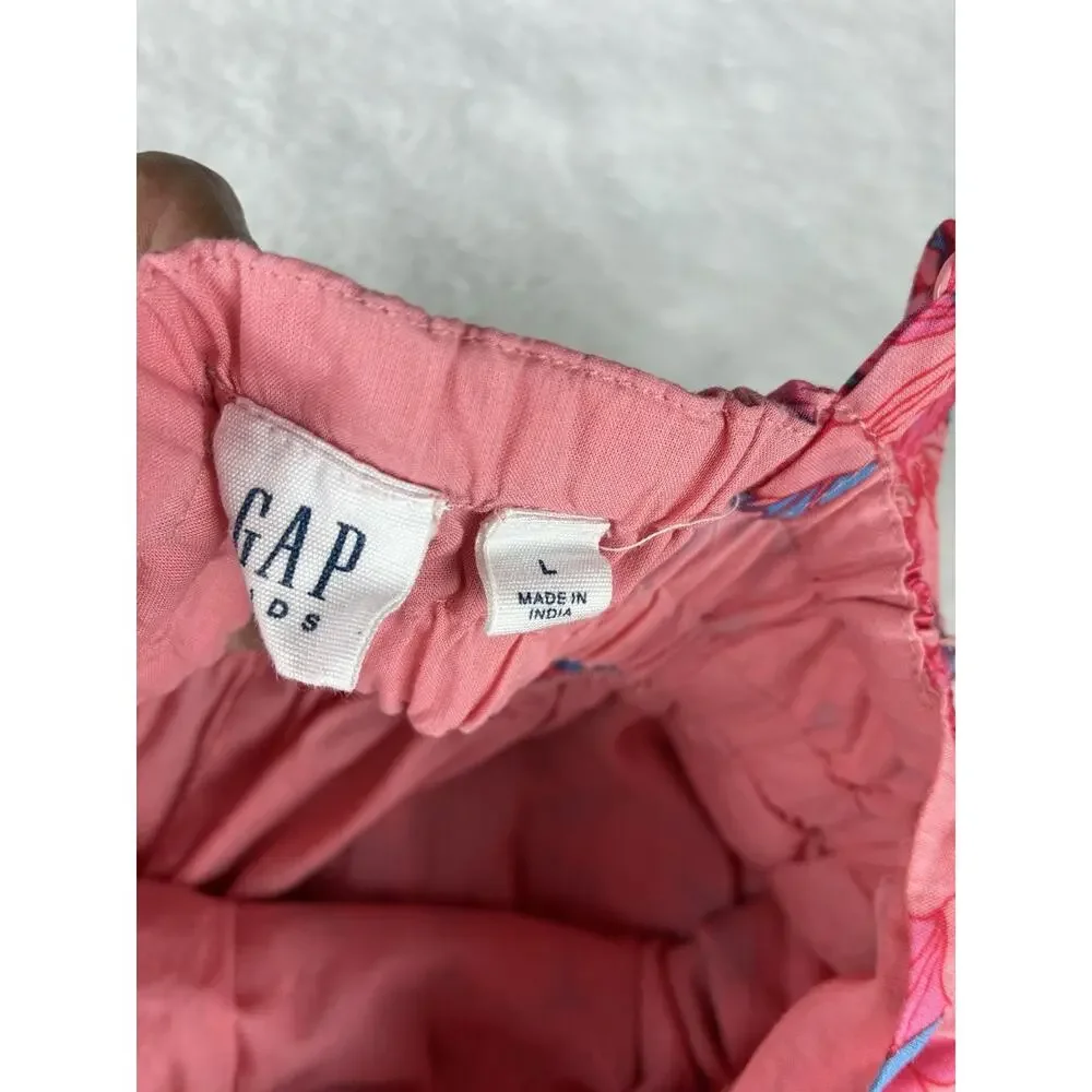 GAP bright cheerful